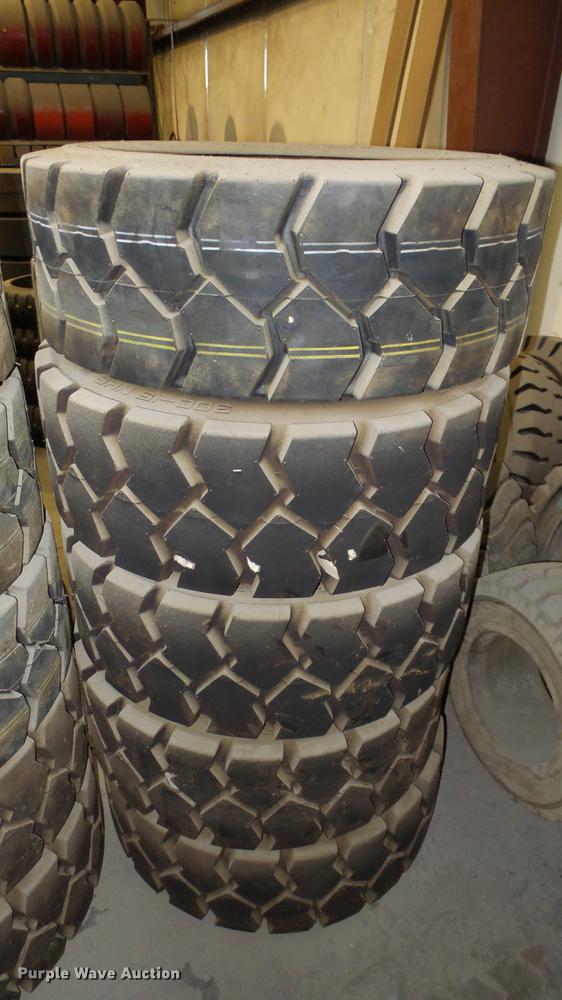 image for item FI9253 Approximately 230 tires