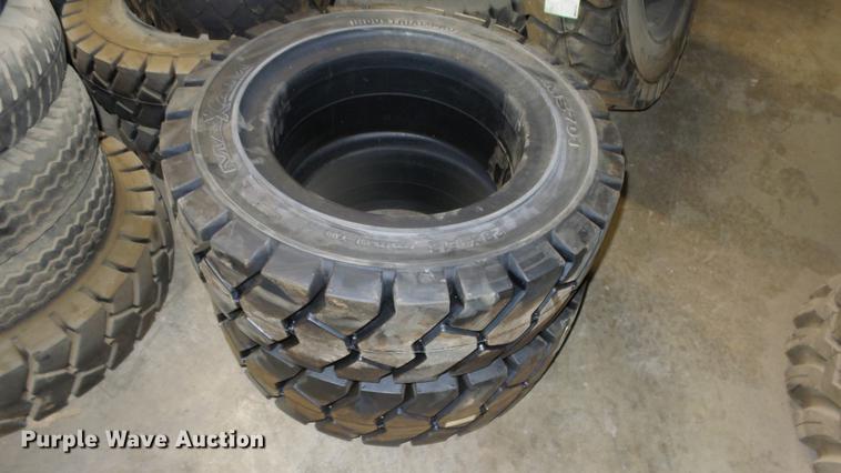 image for item FI9253 Approximately 230 tires