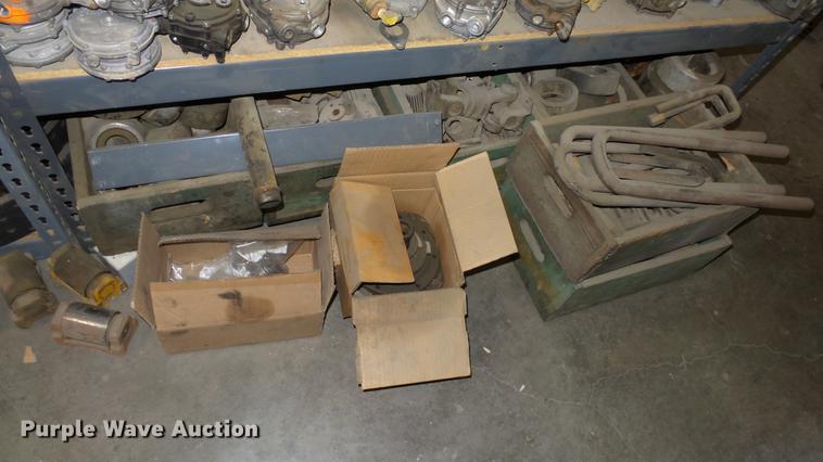 image for item FI9257 Forklift parts