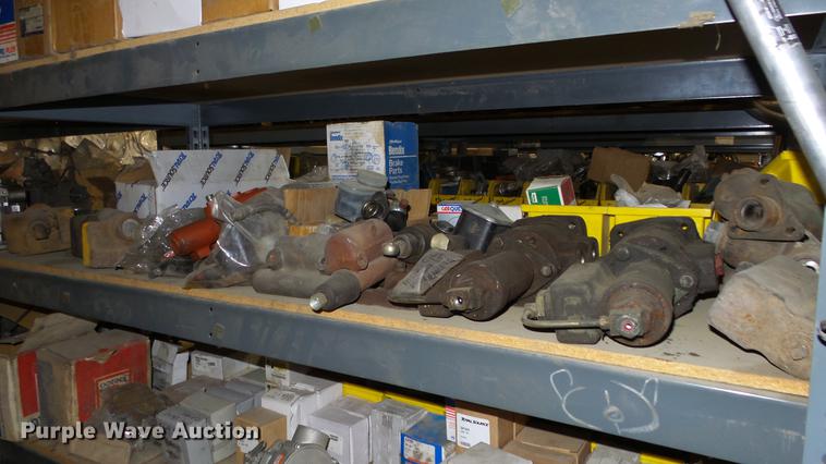 image for item FI9257 Forklift parts