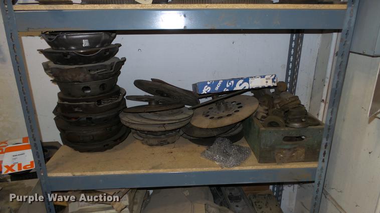 image for item FI9257 Forklift parts