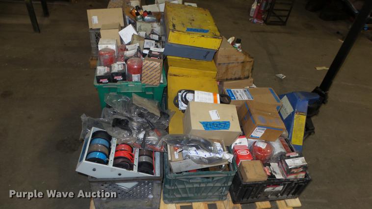 image for item FI9257 Forklift parts