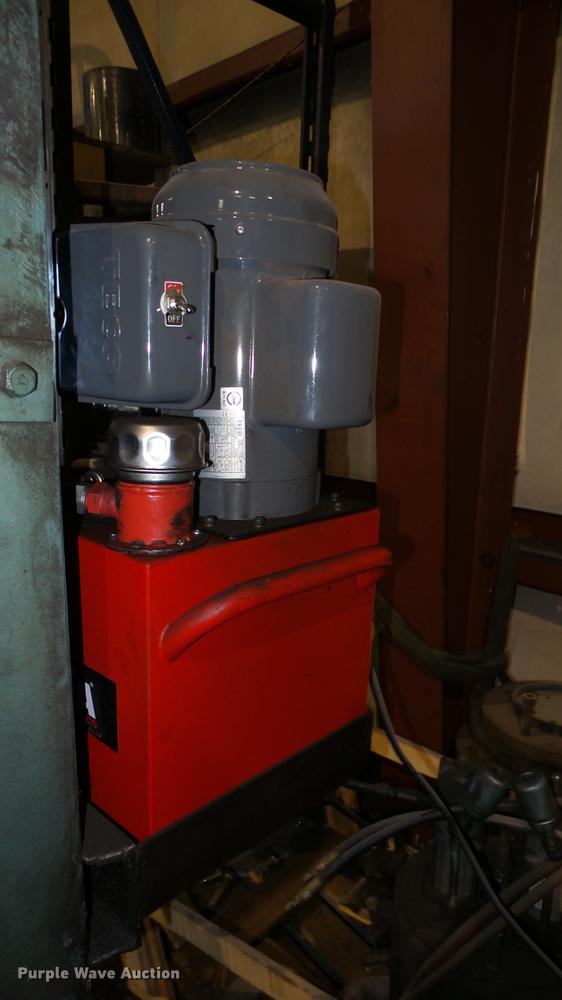 image for item FI9267 Dake 33-24 tire press