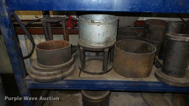 image for item FI9267 Dake 33-24 tire press