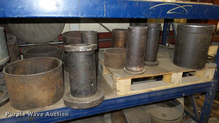 image for item FI9267 Dake 33-24 tire press