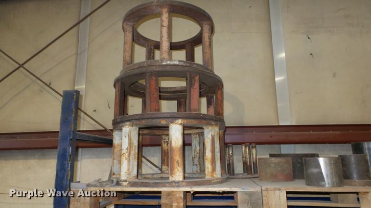 image for item FI9267 Dake 33-24 tire press