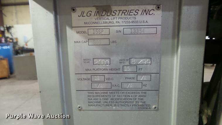 image for item FI9303 2000 JLG 15SP vertical lift