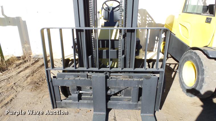 image for item FQ9250 1993 Hyster H80XL forklift