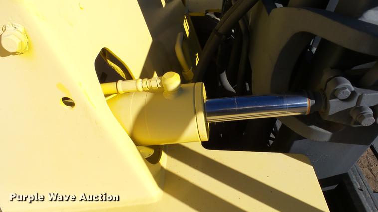 image for item FQ9250 1993 Hyster H80XL forklift