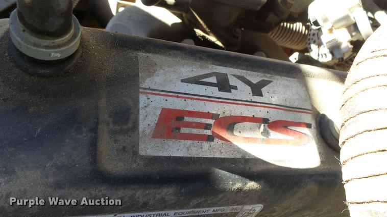 image for item FQ9255 2003 Toyota 7FGU30 forklift