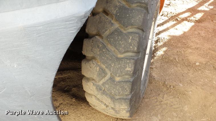 image for item FQ9255 2003 Toyota 7FGU30 forklift