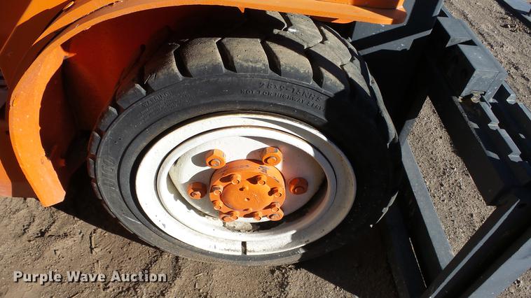 image for item FQ9255 2003 Toyota 7FGU30 forklift