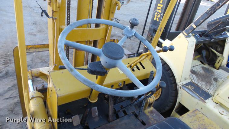 image for item FQ9271 Toyota forklift