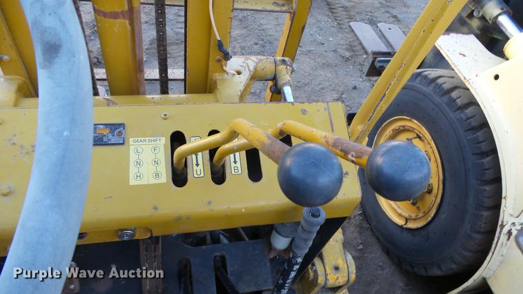 image for item FQ9271 Toyota forklift