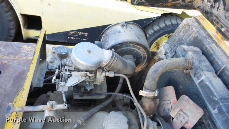 image for item FQ9271 Toyota forklift