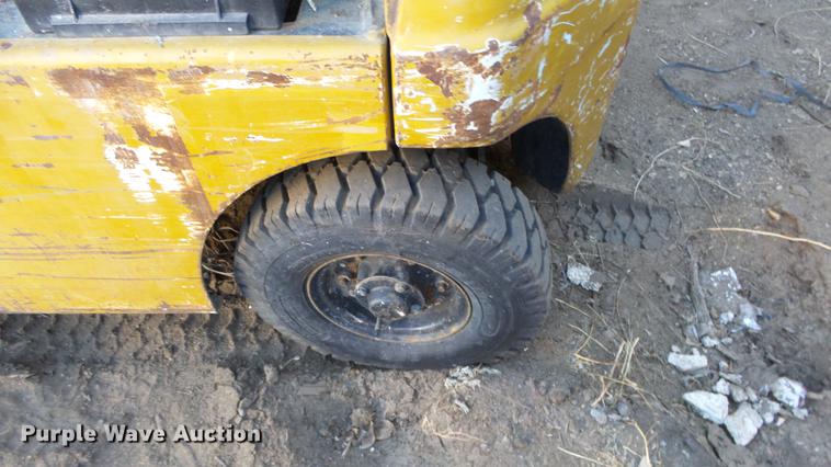 image for item FQ9271 Toyota forklift