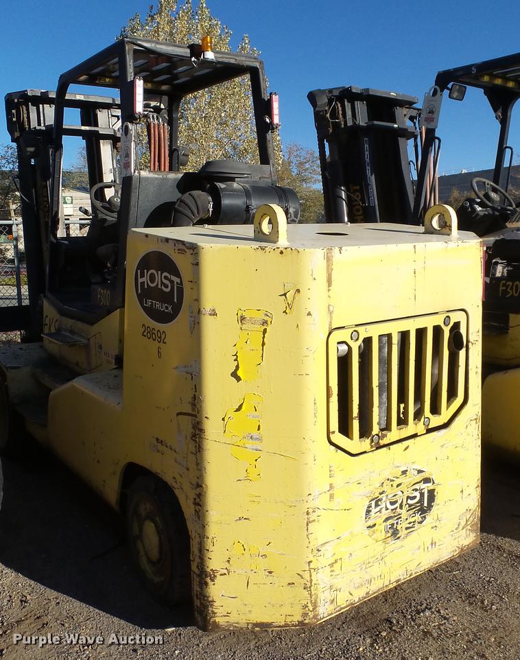 Hoist F300 FKS Series forklift in Reno, NV Item FQ9274 sold Purple Wave