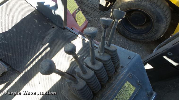 image for item FQ9298 2004 Taylor T250S forklift