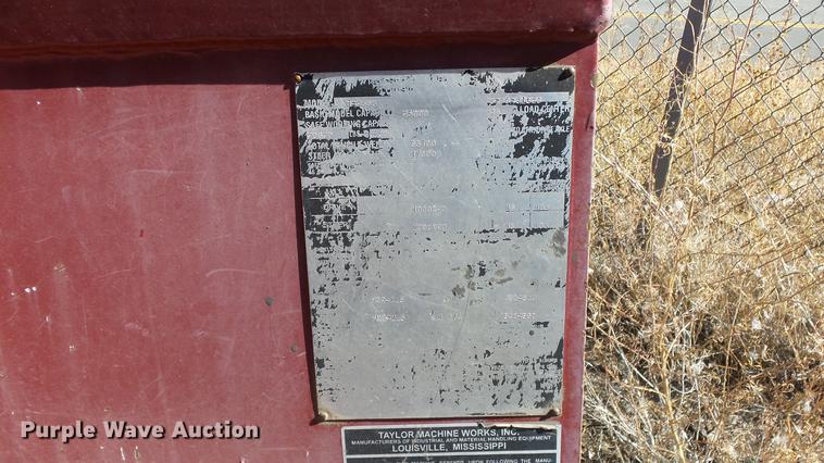 image for item FQ9298 2004 Taylor T250S forklift