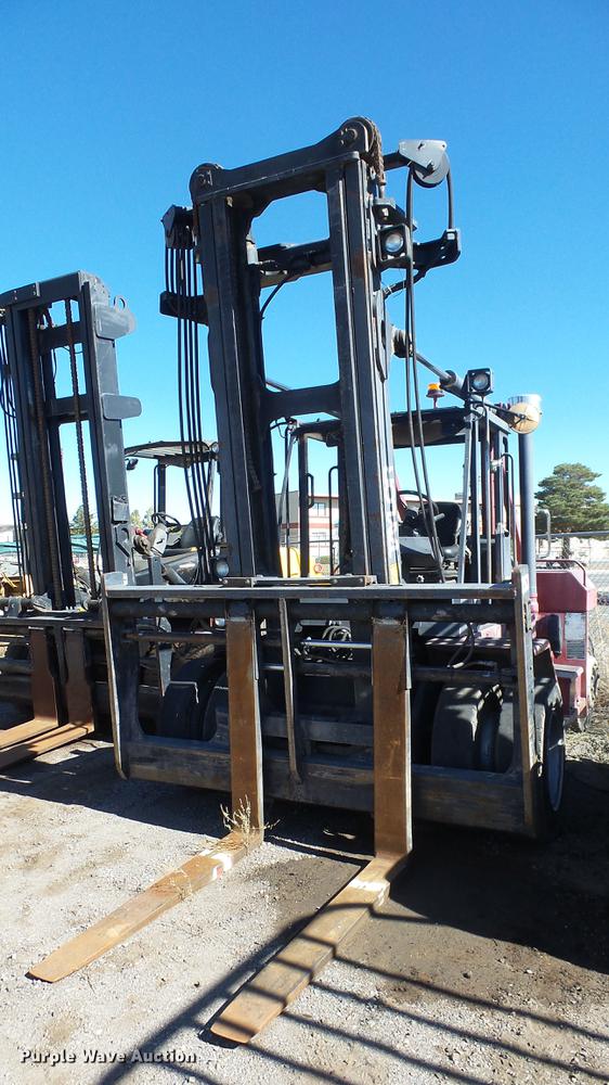 image for item FQ9298 2004 Taylor T250S forklift