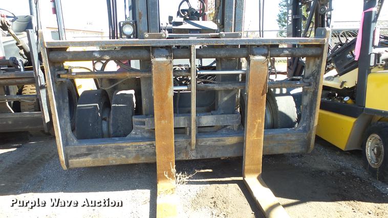 image for item FQ9298 2004 Taylor T250S forklift