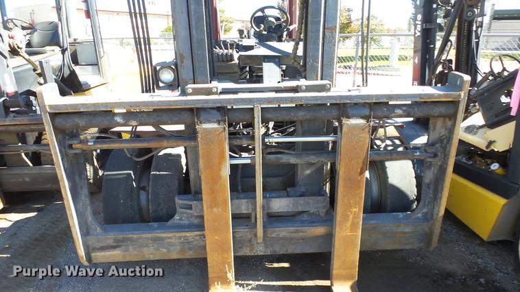 image for item FQ9298 2004 Taylor T250S forklift