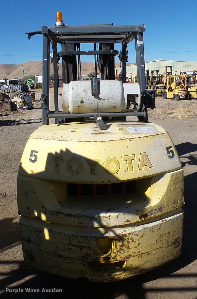 image for item FQ9313 Toyota 7FGCU55 forklift