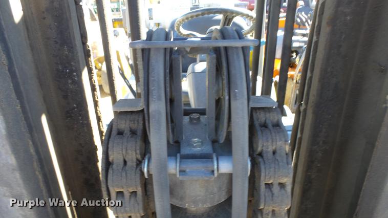 image for item FQ9313 Toyota 7FGCU55 forklift