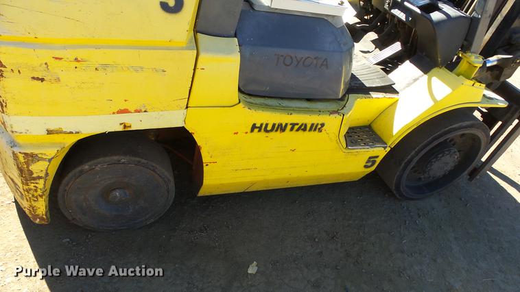 image for item FQ9313 Toyota 7FGCU55 forklift