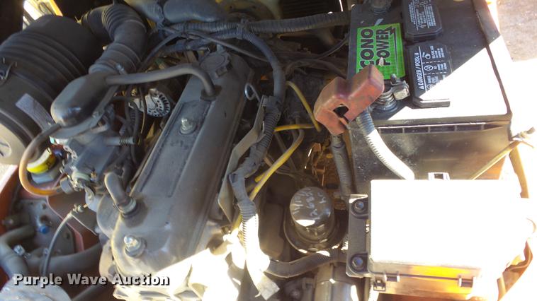 image for item FQ9315 2000 Toyota 7FGCU25 forklift