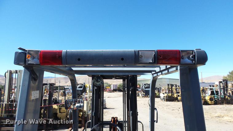 image for item FQ9315 2000 Toyota 7FGCU25 forklift