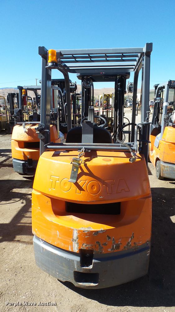 image for item FQ9316 Toyota 7FGCU25 forklift