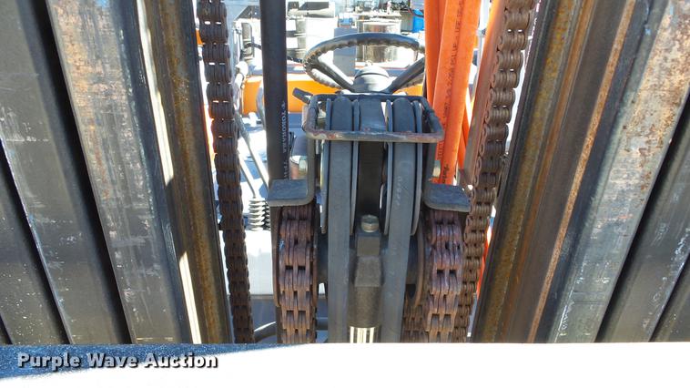 image for item FQ9317 Toyota forklift