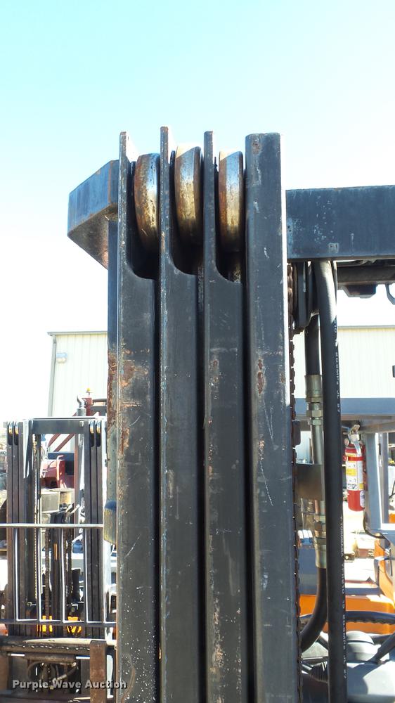 image for item FQ9317 Toyota forklift