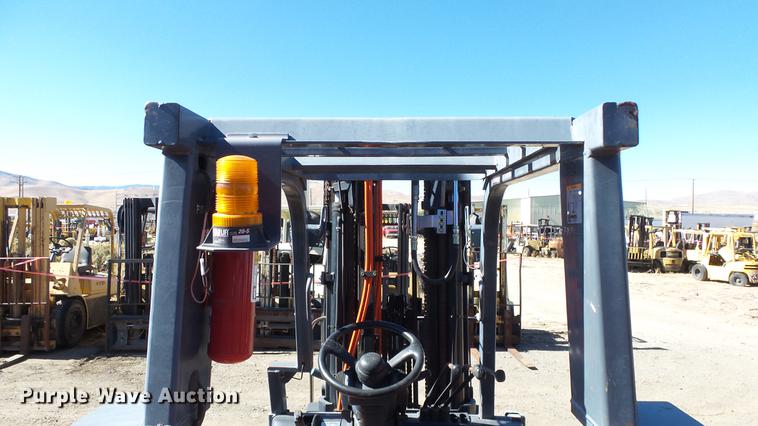 image for item FQ9317 Toyota forklift