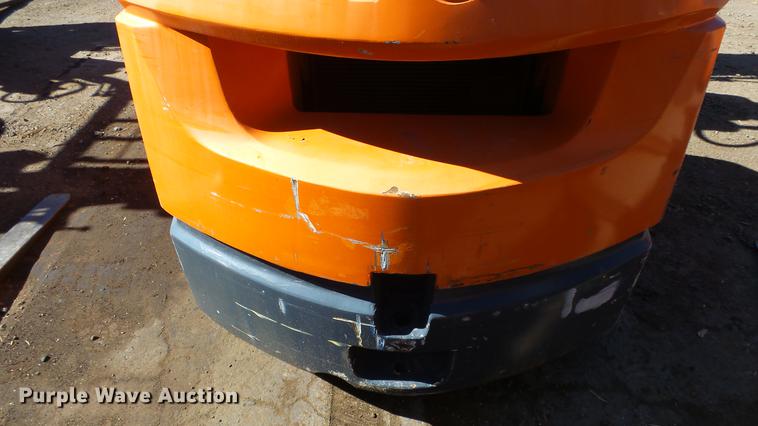 image for item FQ9317 Toyota forklift