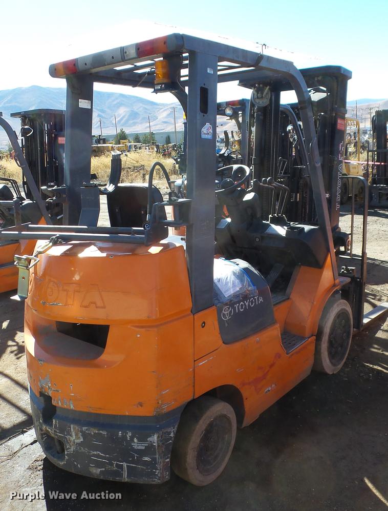 image for item FQ9318 Toyota 7FGCU25 forklift