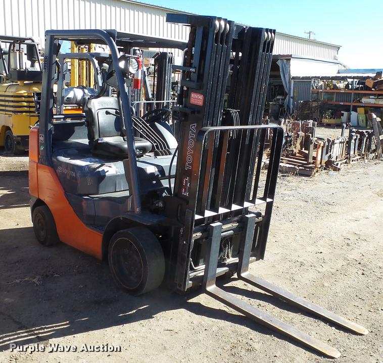 image for item FQ9319 2008 Toyota 8FGCU25 forklift