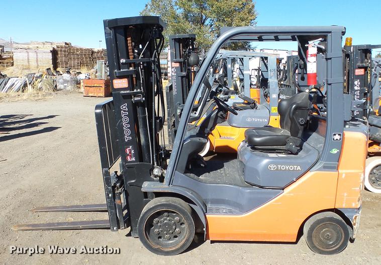 image for item FQ9319 2008 Toyota 8FGCU25 forklift