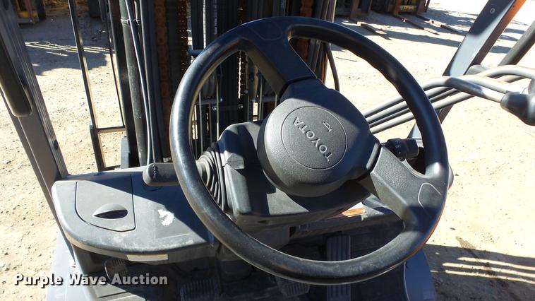 image for item FQ9319 2008 Toyota 8FGCU25 forklift