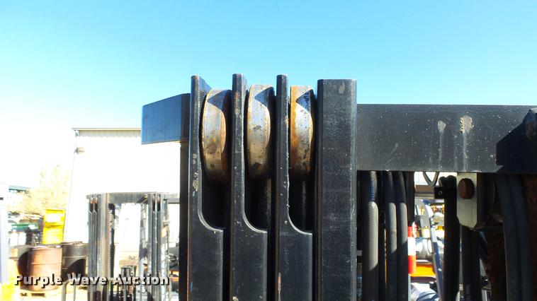 image for item FQ9319 2008 Toyota 8FGCU25 forklift