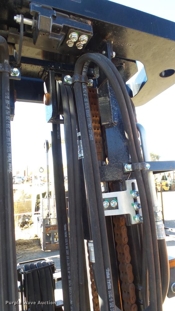 image for item FQ9319 2008 Toyota 8FGCU25 forklift