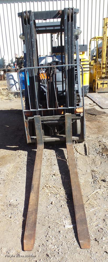 image for item FQ9320 Toyota 7FGCU25 forklift