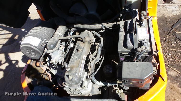 image for item FQ9320 Toyota 7FGCU25 forklift