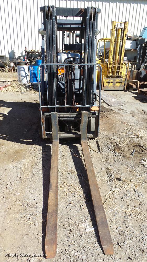 image for item FQ9320 Toyota 7FGCU25 forklift