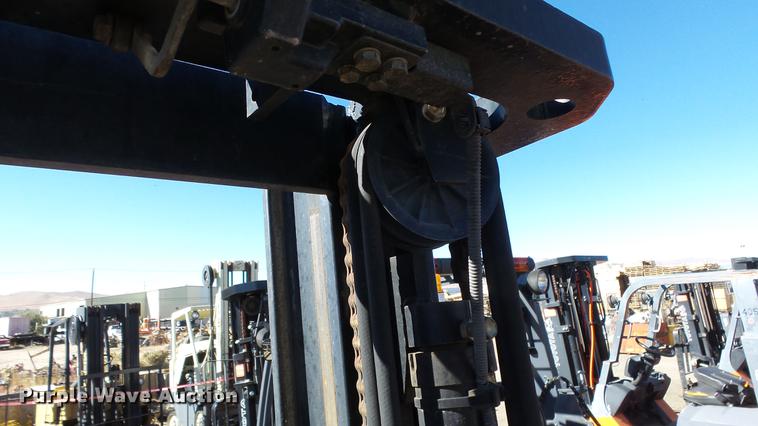 image for item FQ9320 Toyota 7FGCU25 forklift