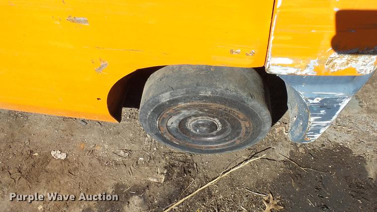 image for item FQ9320 Toyota 7FGCU25 forklift