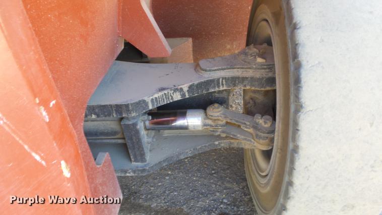 image for item FQ9321 2004 Taylor T-250S forklift