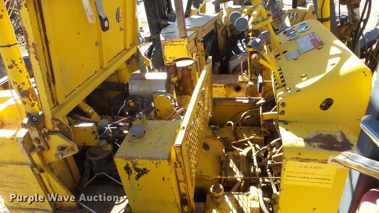 image for item FS9772 (6) salvage forklifts