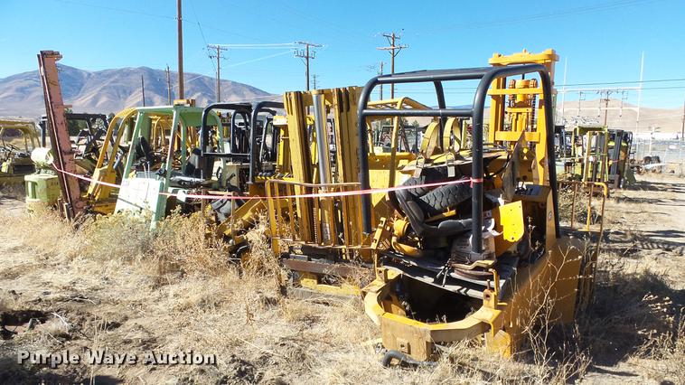 image for item FS9774 (6) salvage forklifts